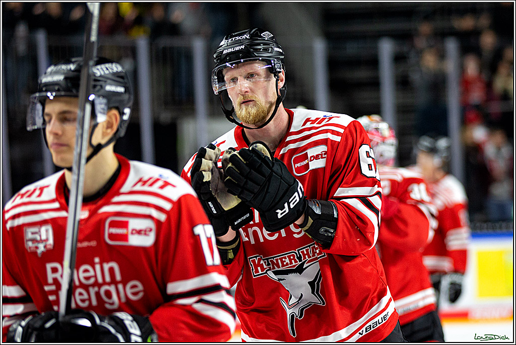 PENNY DEL; Koelner Haie- Schwenninger Wild Wings; Koeln, 06.12.2022